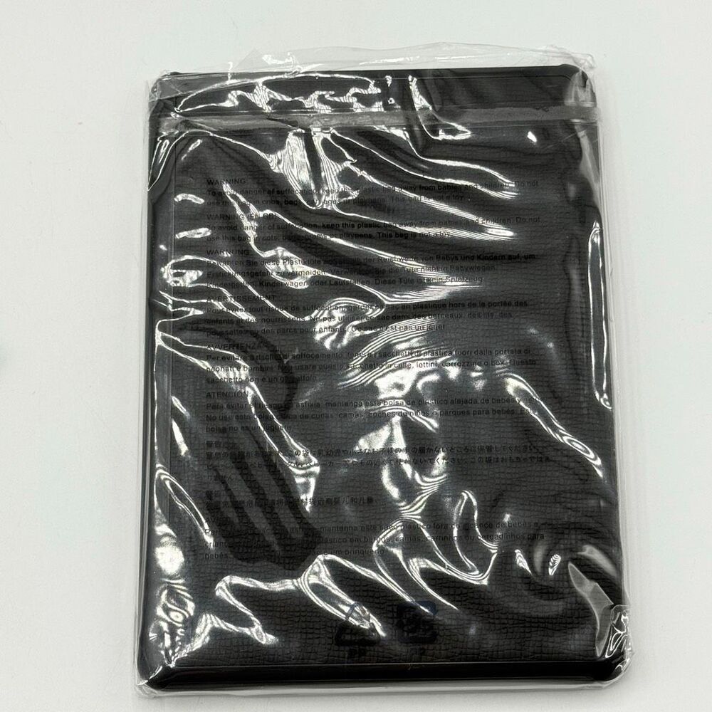 Amazon’s Kindle Paperwhite Leather Cover 11th Generation 53-026782 - Black - Picture 5 of 6